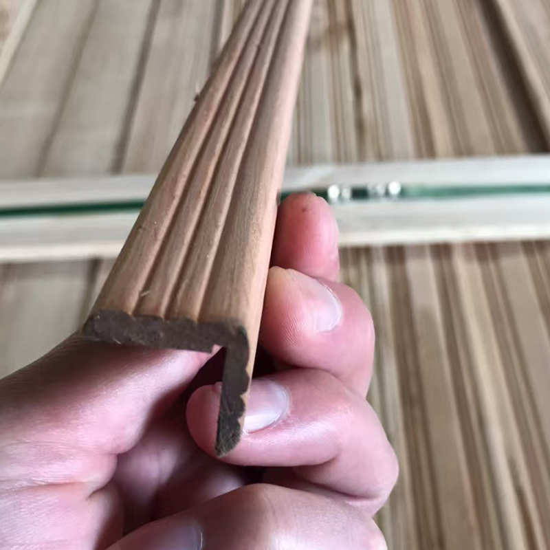 Western Red Cedar Hjørneliste